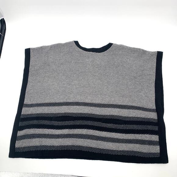J.Jill Heather Gray Black Pockets Poncho Top One Size Wool Blend Oversized - Picture 4 of 10